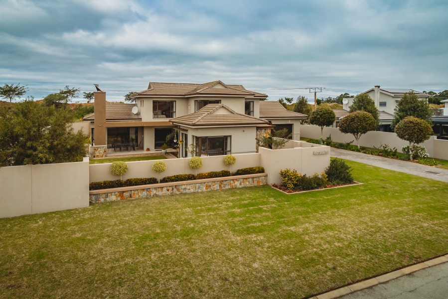 4 Bedroom Property for Sale in Earls Court Lifestyle Estate Western Cape